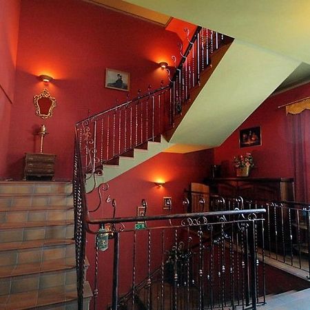 Katrina Aparthotel Ostrzeszów Exteriör bild