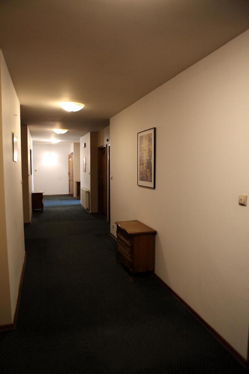 Katrina Aparthotel Ostrzeszów Exteriör bild
